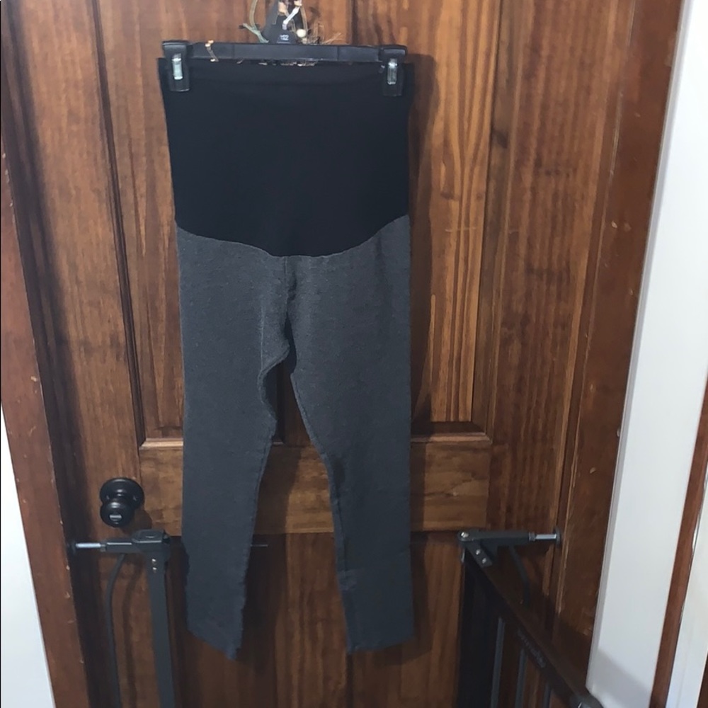 Maternity leggings